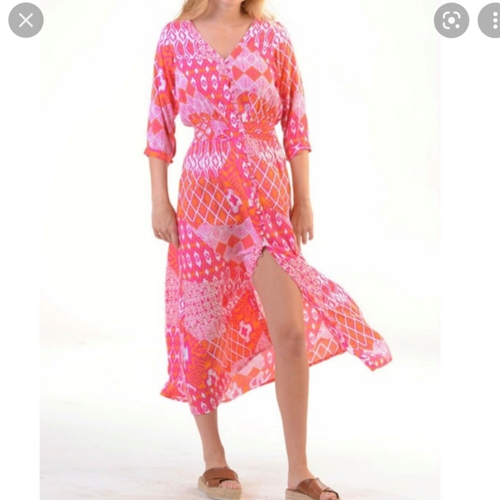 Walker & Wade Coverup XS